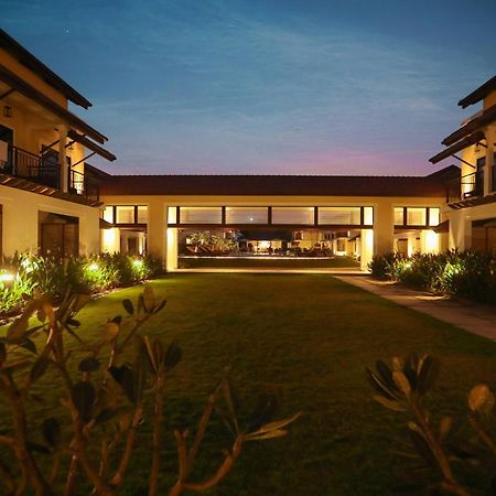 Hotel Fairfield By Marriott Goa Benaulim Esterno foto