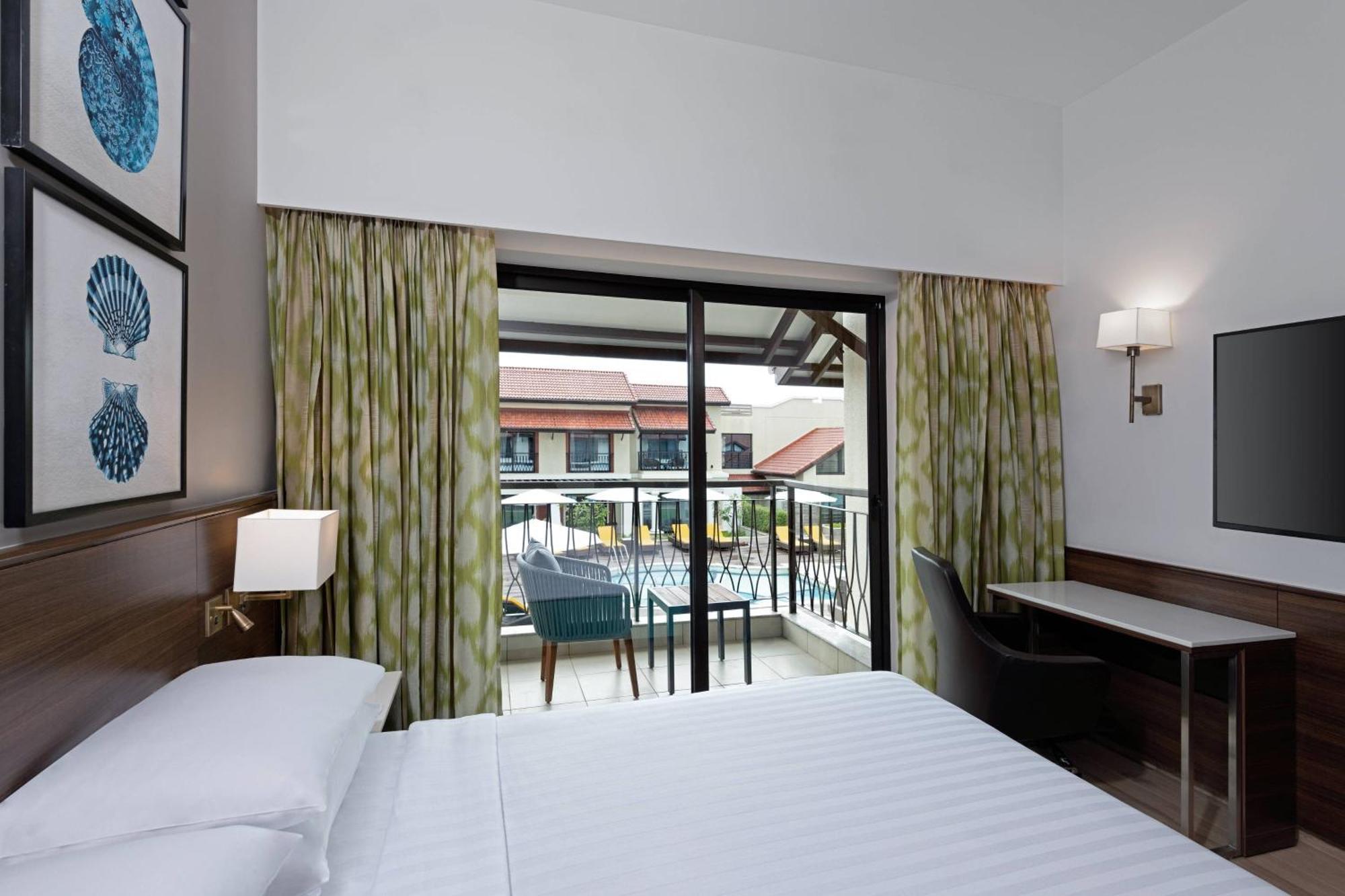 Hotel Fairfield By Marriott Goa Benaulim Esterno foto