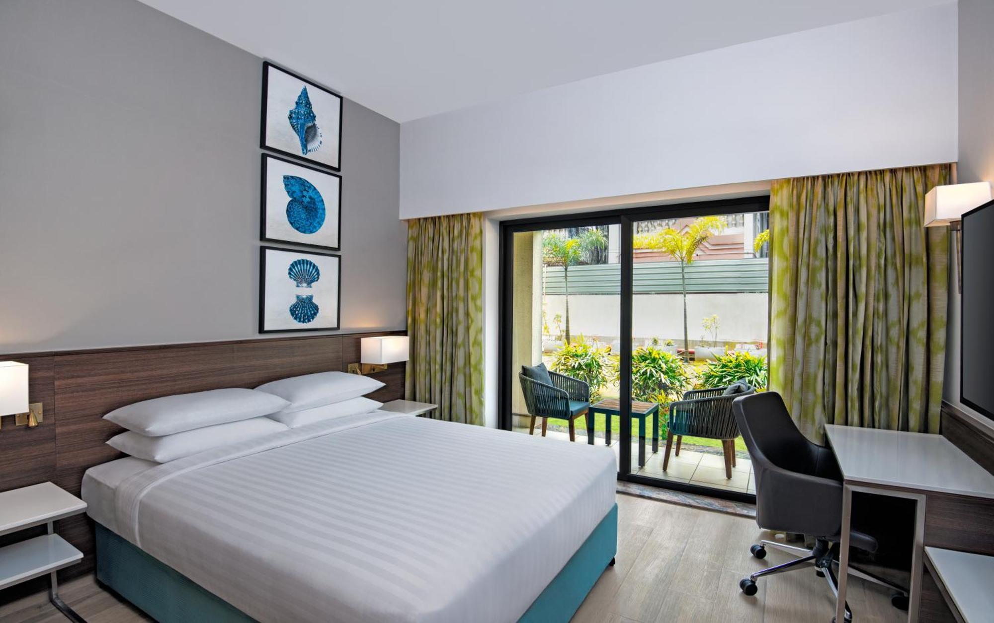 Hotel Fairfield By Marriott Goa Benaulim Esterno foto