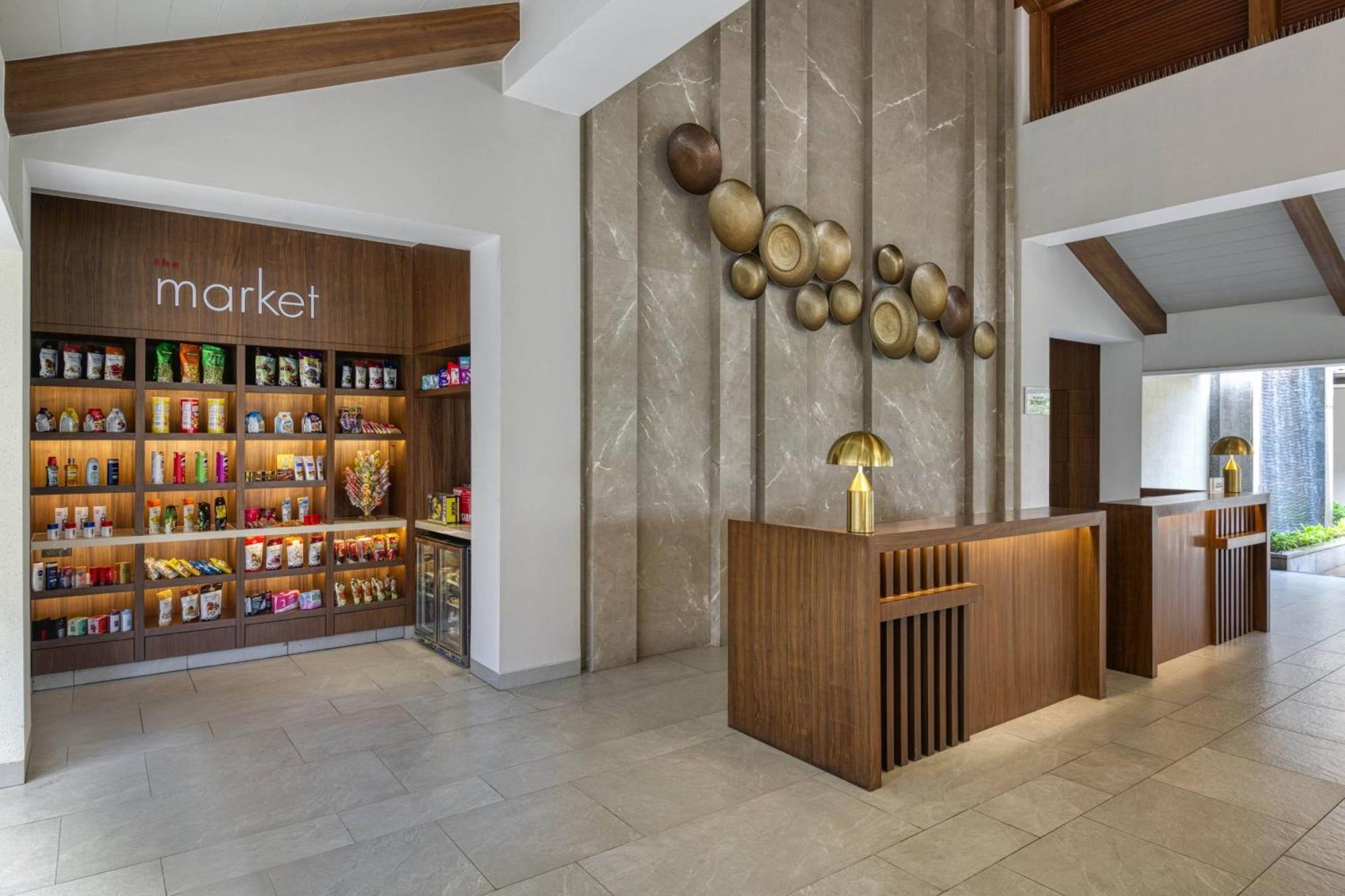 Hotel Fairfield By Marriott Goa Benaulim Esterno foto